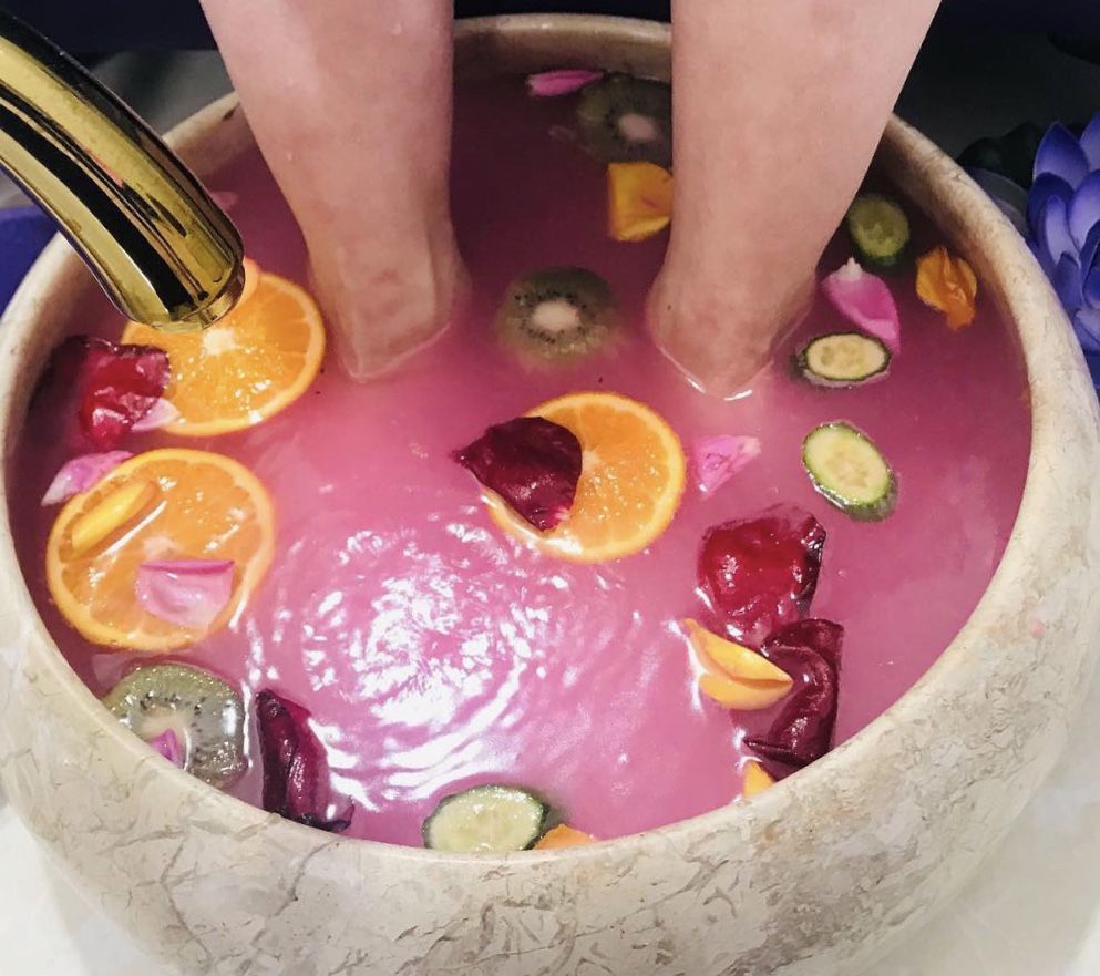 Paraffin Wax Pedicure - Therapeutic Foot Treatment